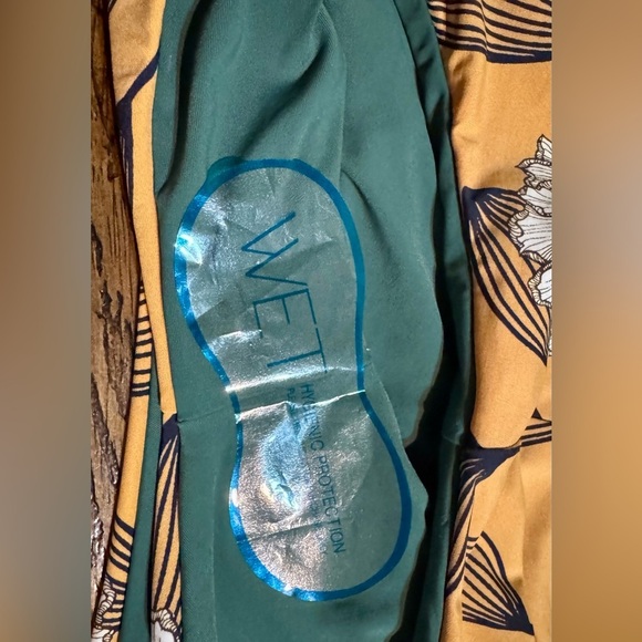 WET Designer Swimwear Marigold One Piece Cutout Sexy Swimsuit Size Medium NWT - Picture 6 of 9